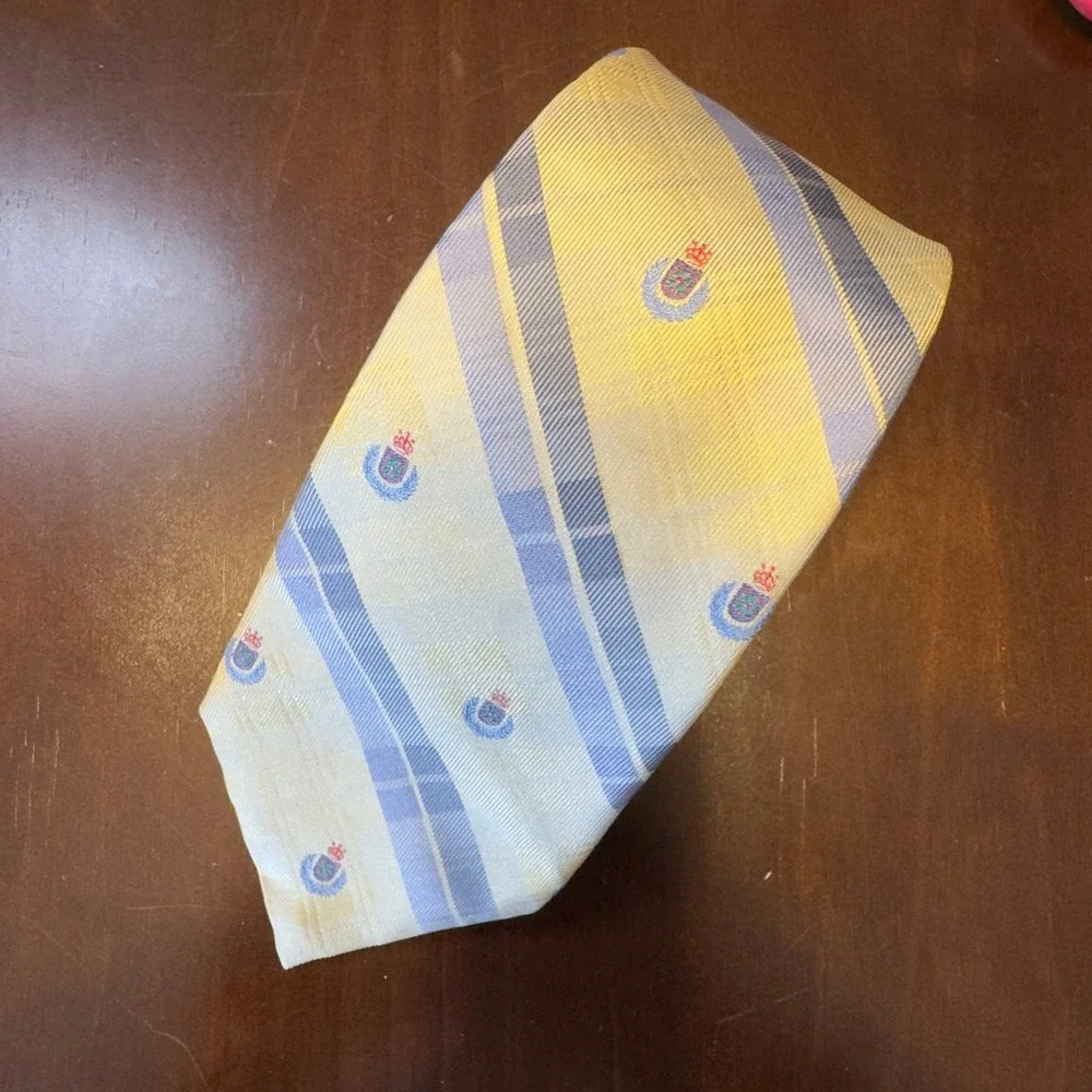 1417 | Harve Benard Silk Plaid Crest Embroidered Necktie Yellow Blue Mens OS